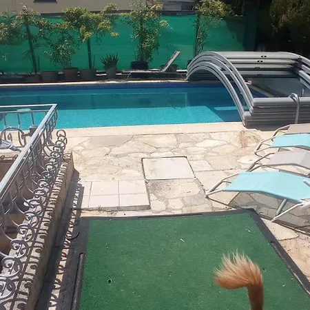 Avec Piscine A Cote D'azur Βίλα Αντίμπ